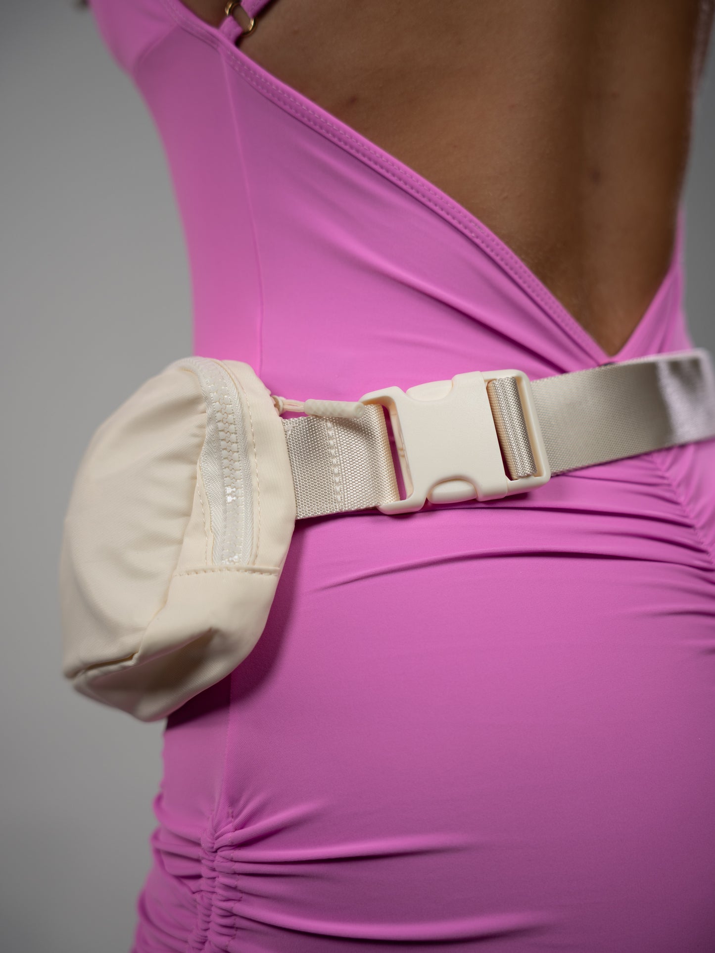 B305  Cream fanny packs